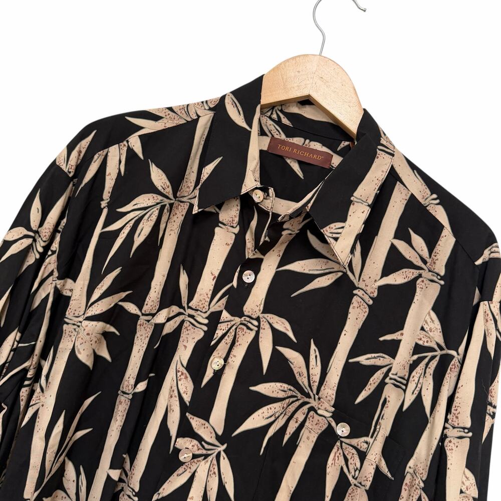 Tori Richard Asian Hawaiian Floral Short Sleeve Button Down Sz L